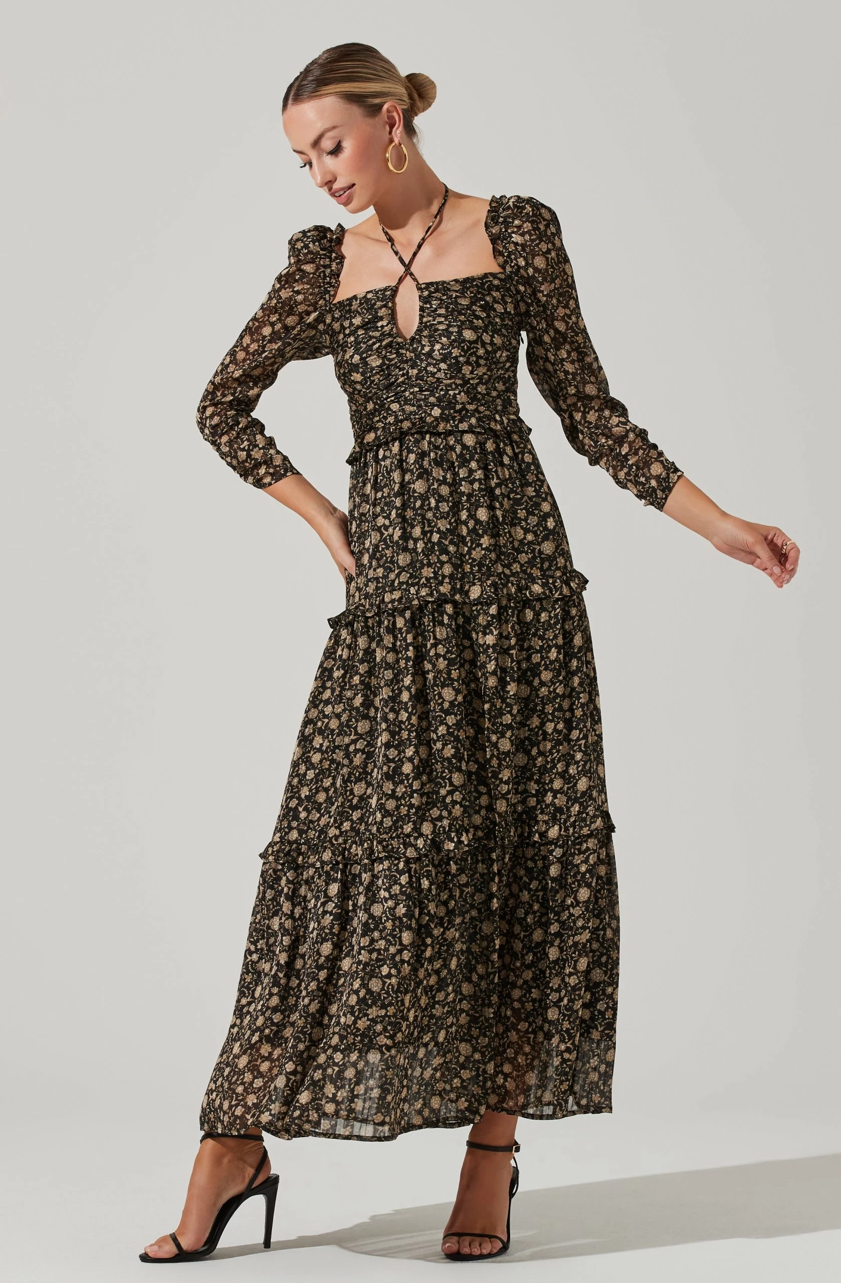 Lovestruck Floral Halter Maxi Dress - Image 3