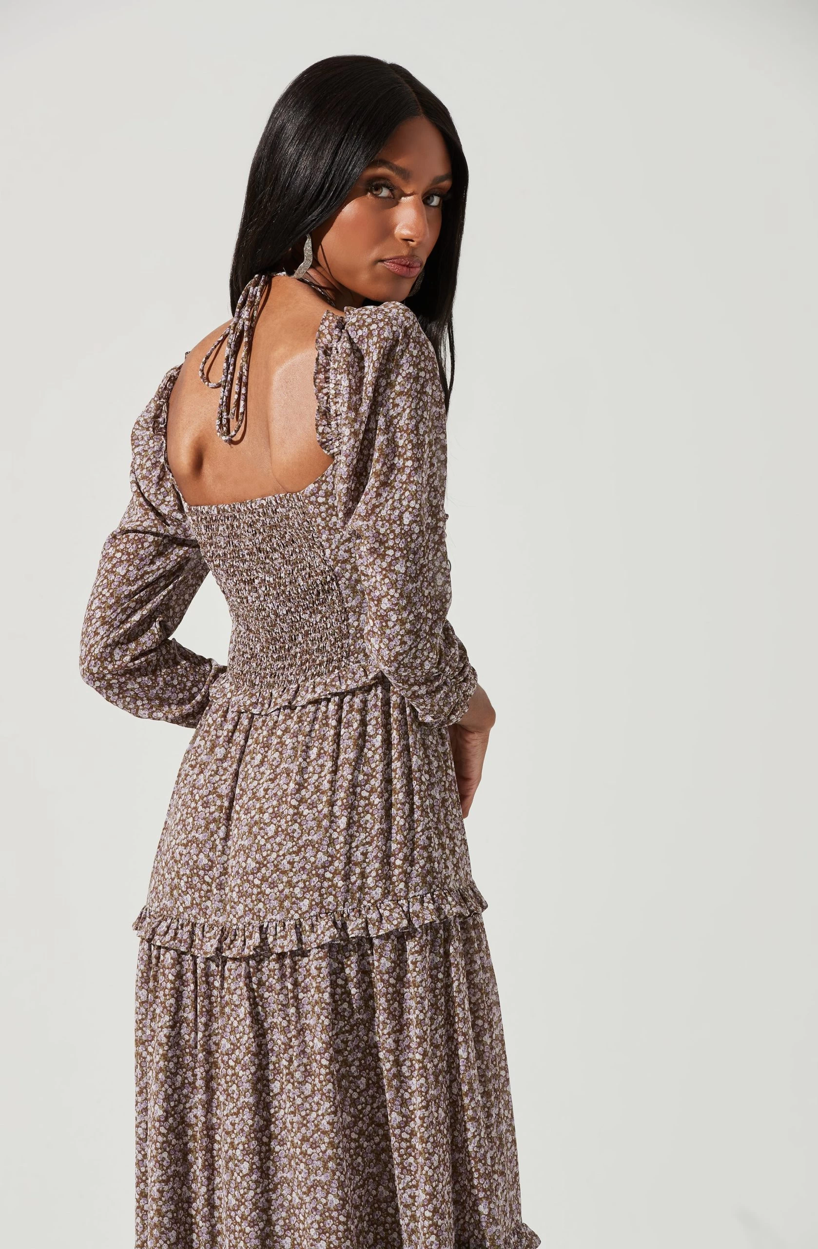 Lovestruck Floral Halter Maxi Dress - Image 15