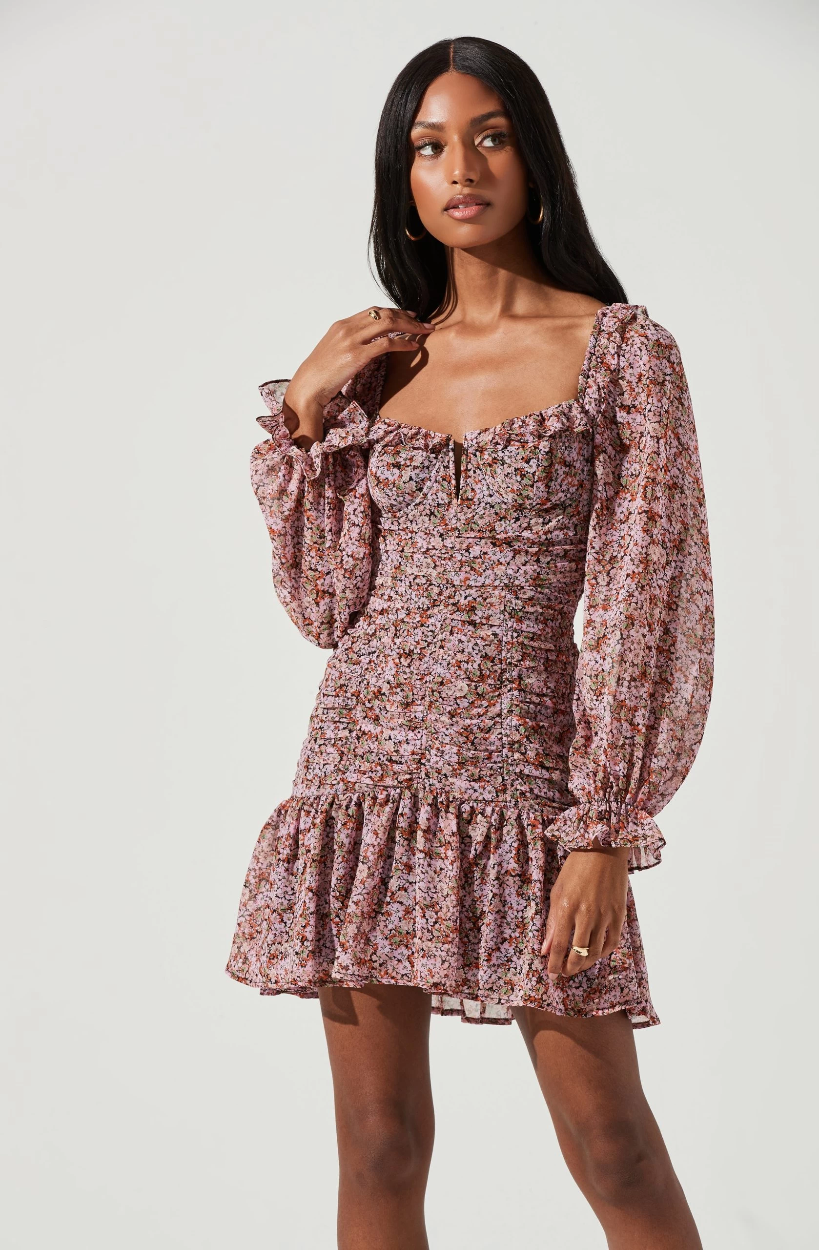 Carmella Sweetheart Ruched Long Sleeve Mini Dress - Image 7