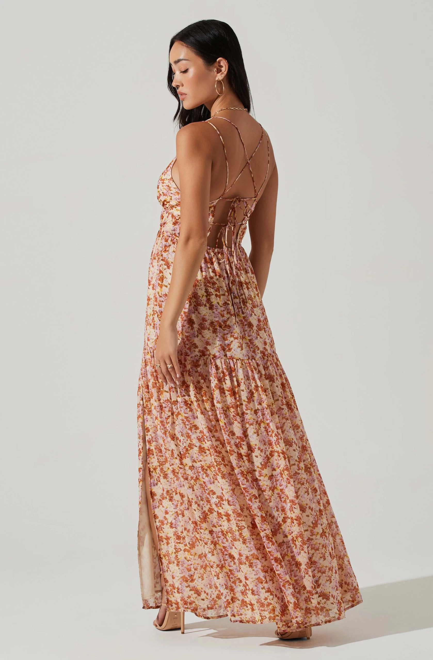 Ryliana Floral Tiered Maxi Dress - Image 9