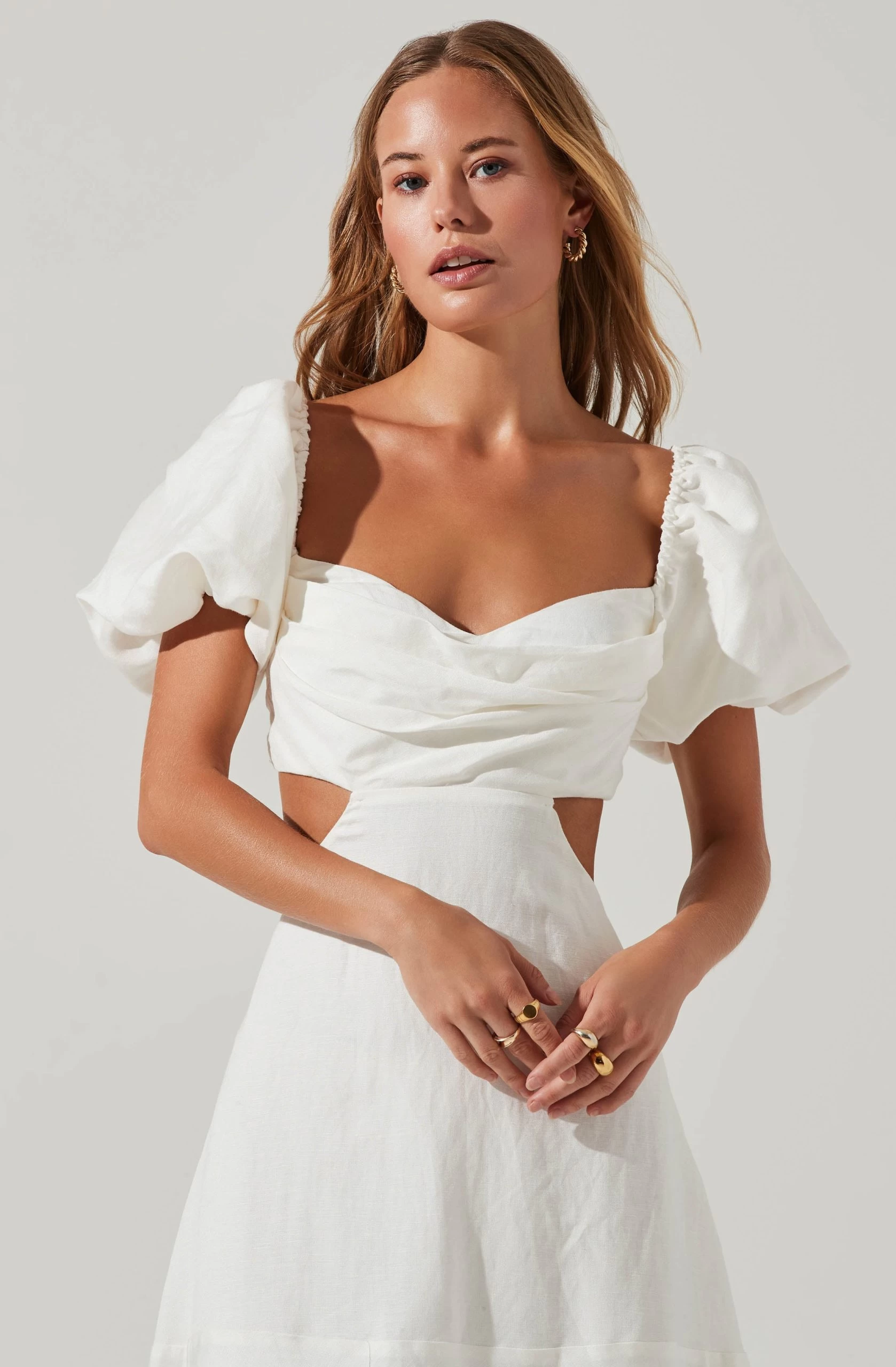 Winley Puff Sleeve Cutout Midi Dress - Image 2