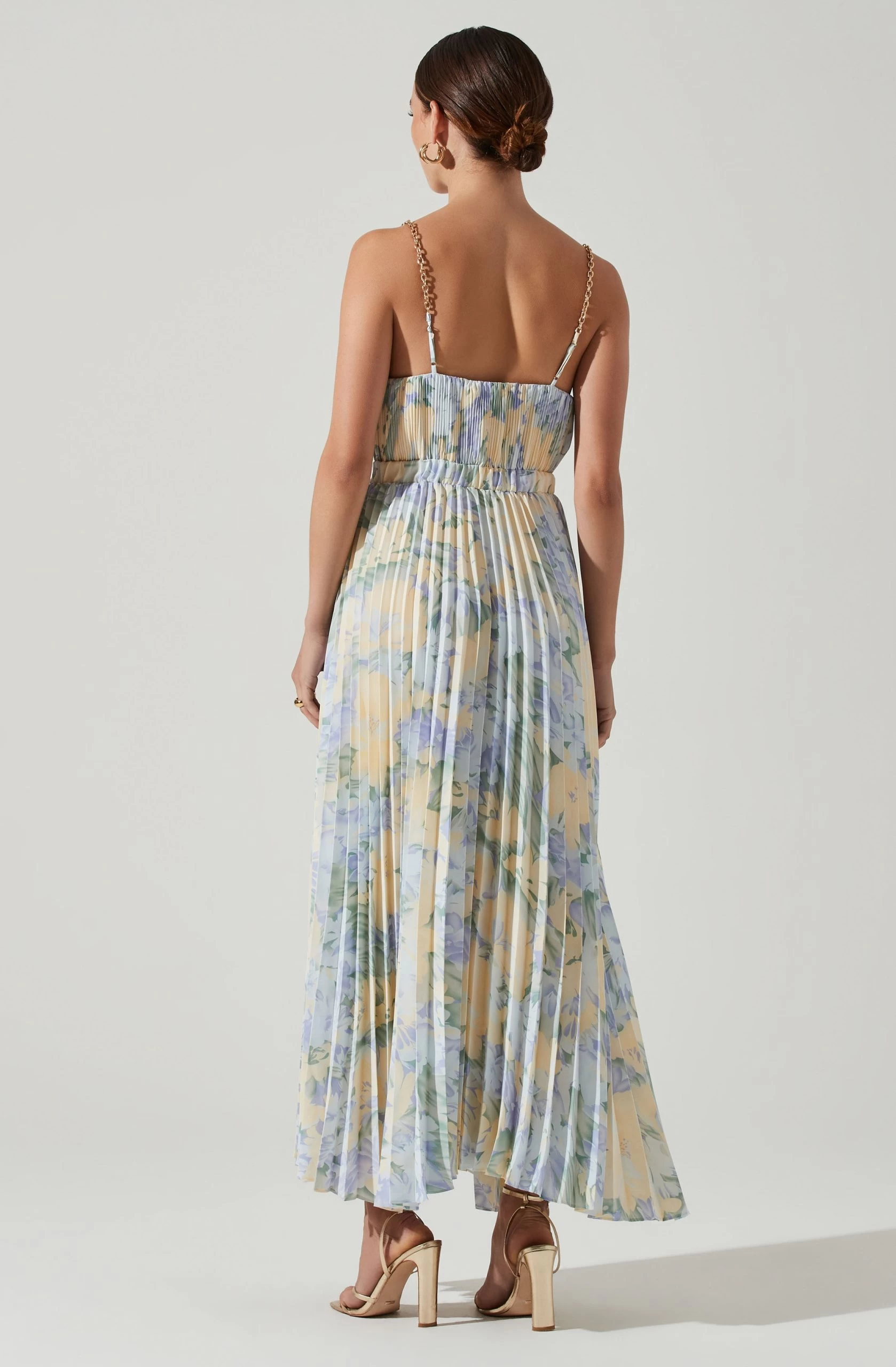 Loralee Pleated Floral Midi Dress - Image 4