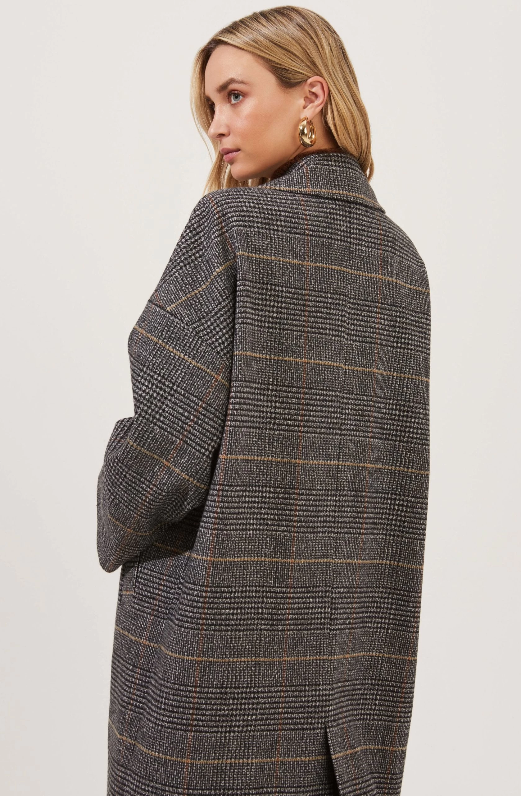 Evanston Plaid Oversized Coat - Image 6