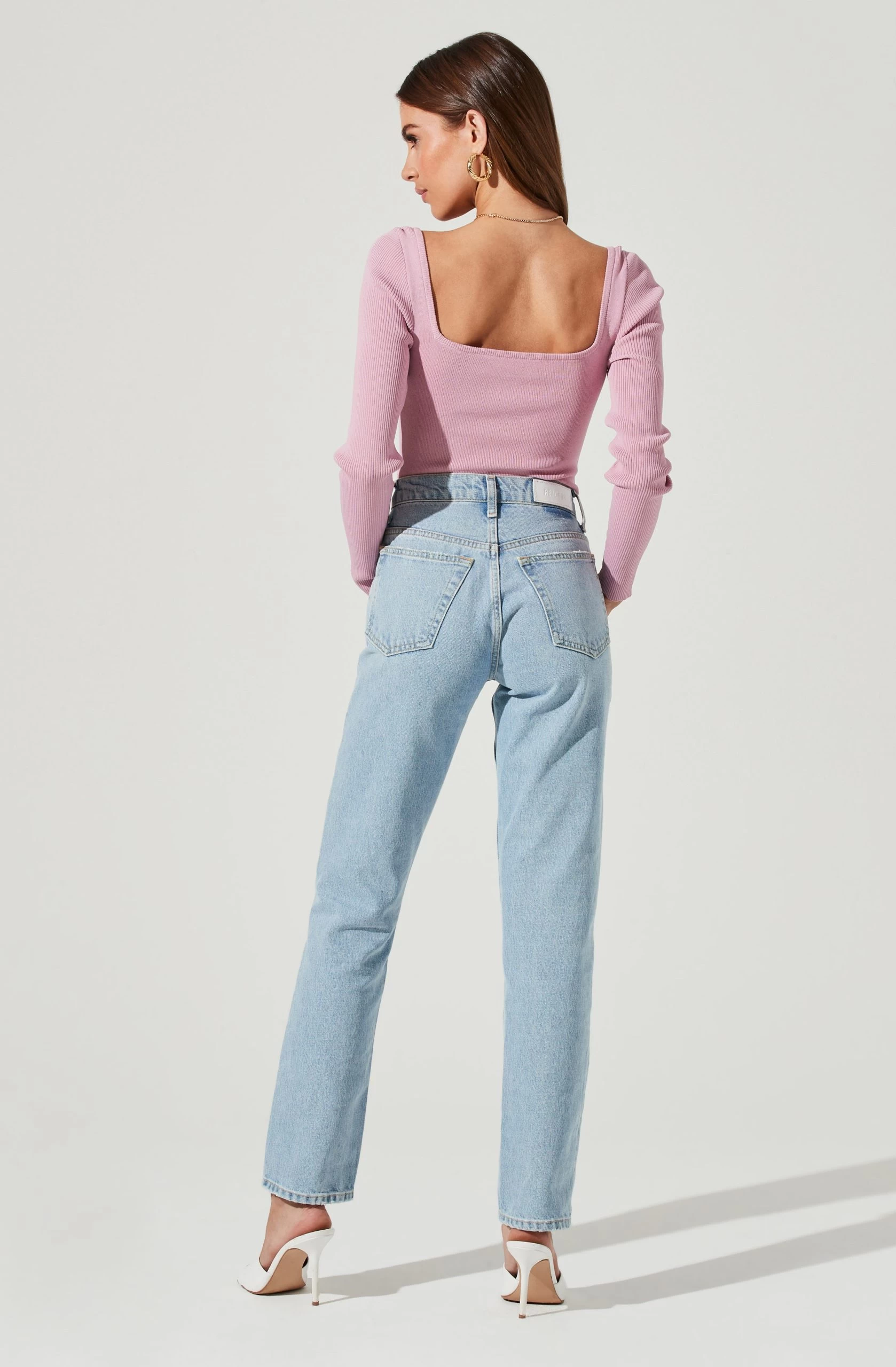 Tarzana Ribbed Knit Sweetheart Sweater - Image 9