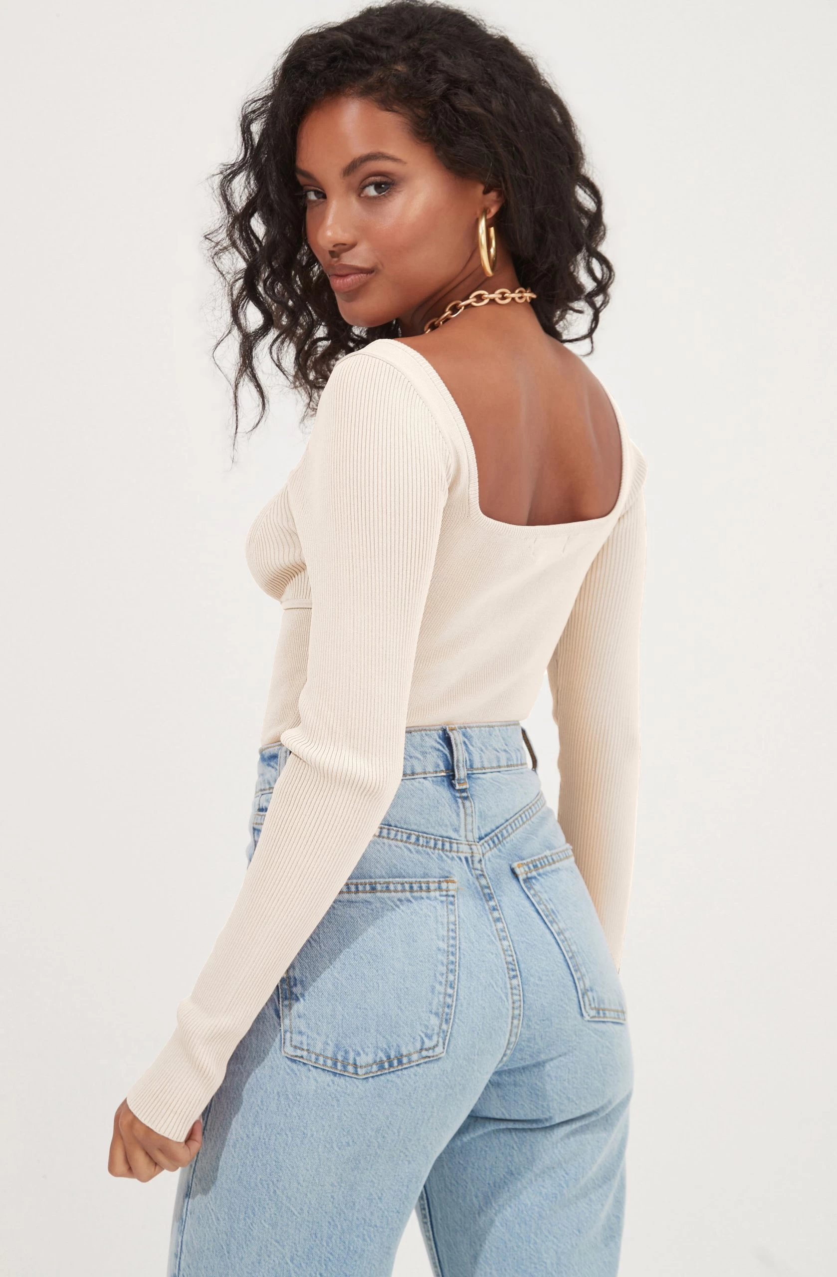 Tarzana Ribbed Knit Sweetheart Sweater - Image 6