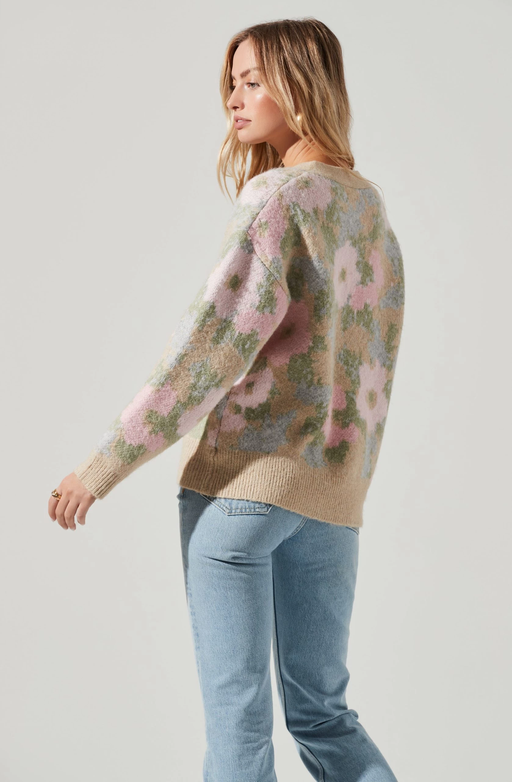 Rosette Floral Contrast Button Cardigan - Image 6