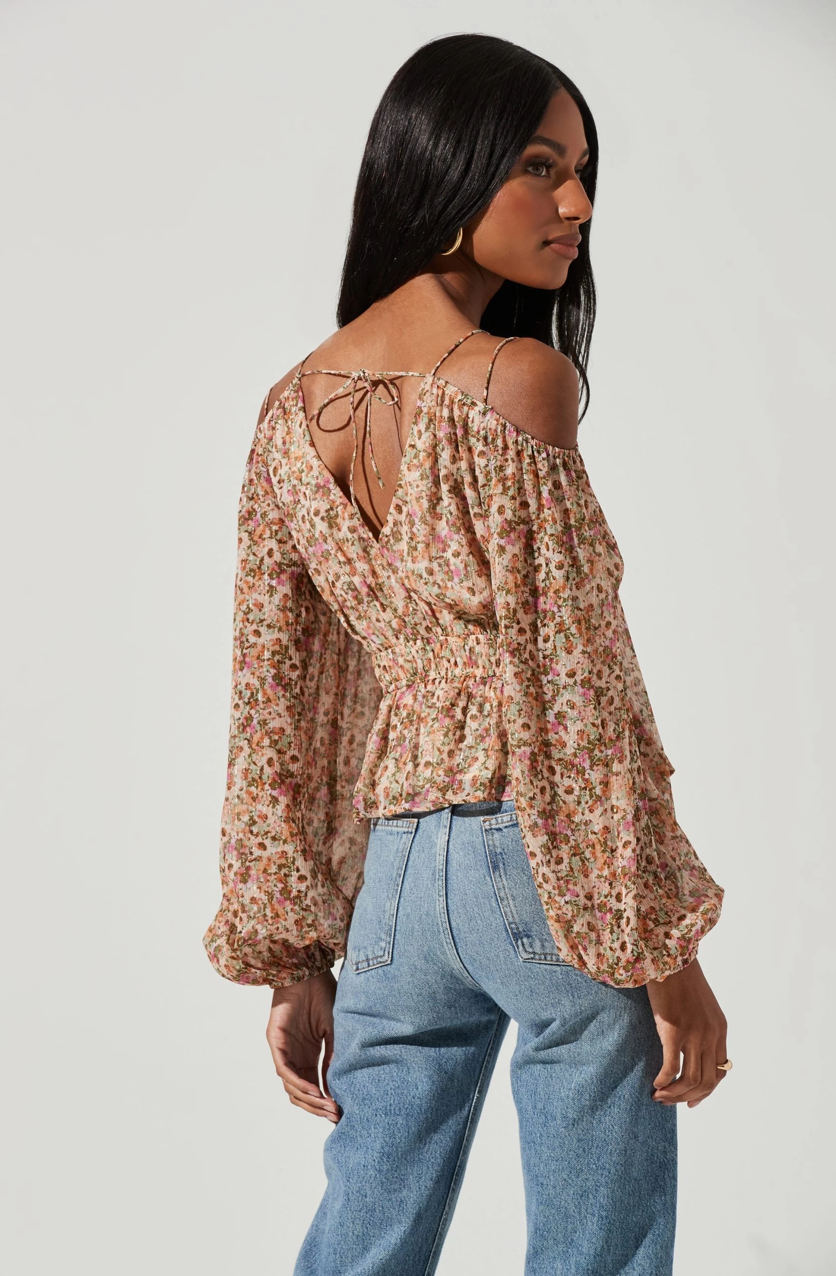 Hart Floral Cold Shoulder Cutout Peplum Top - Image 6