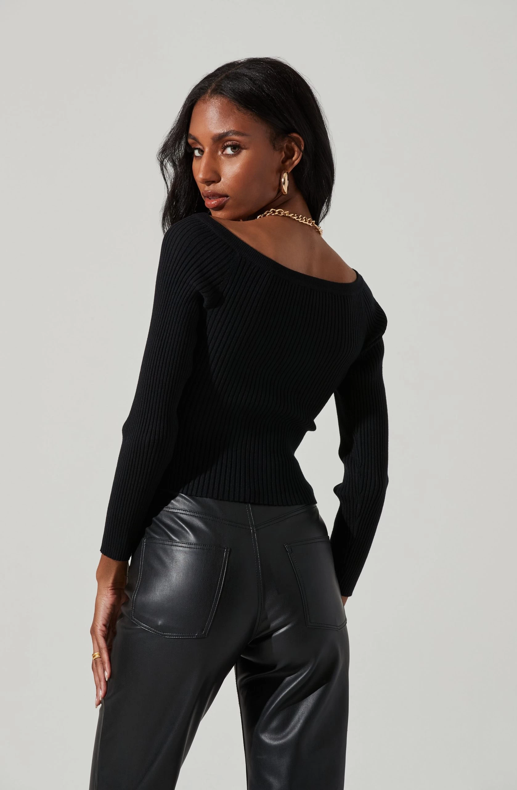 Philippa Chain Strap Sweater - Image 6