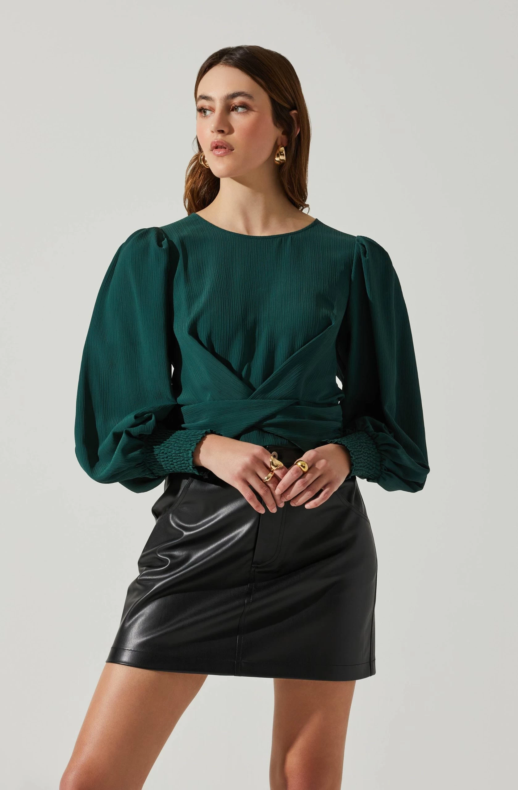 Wrenley Twist Front Puff Sleeve Top - Image 13