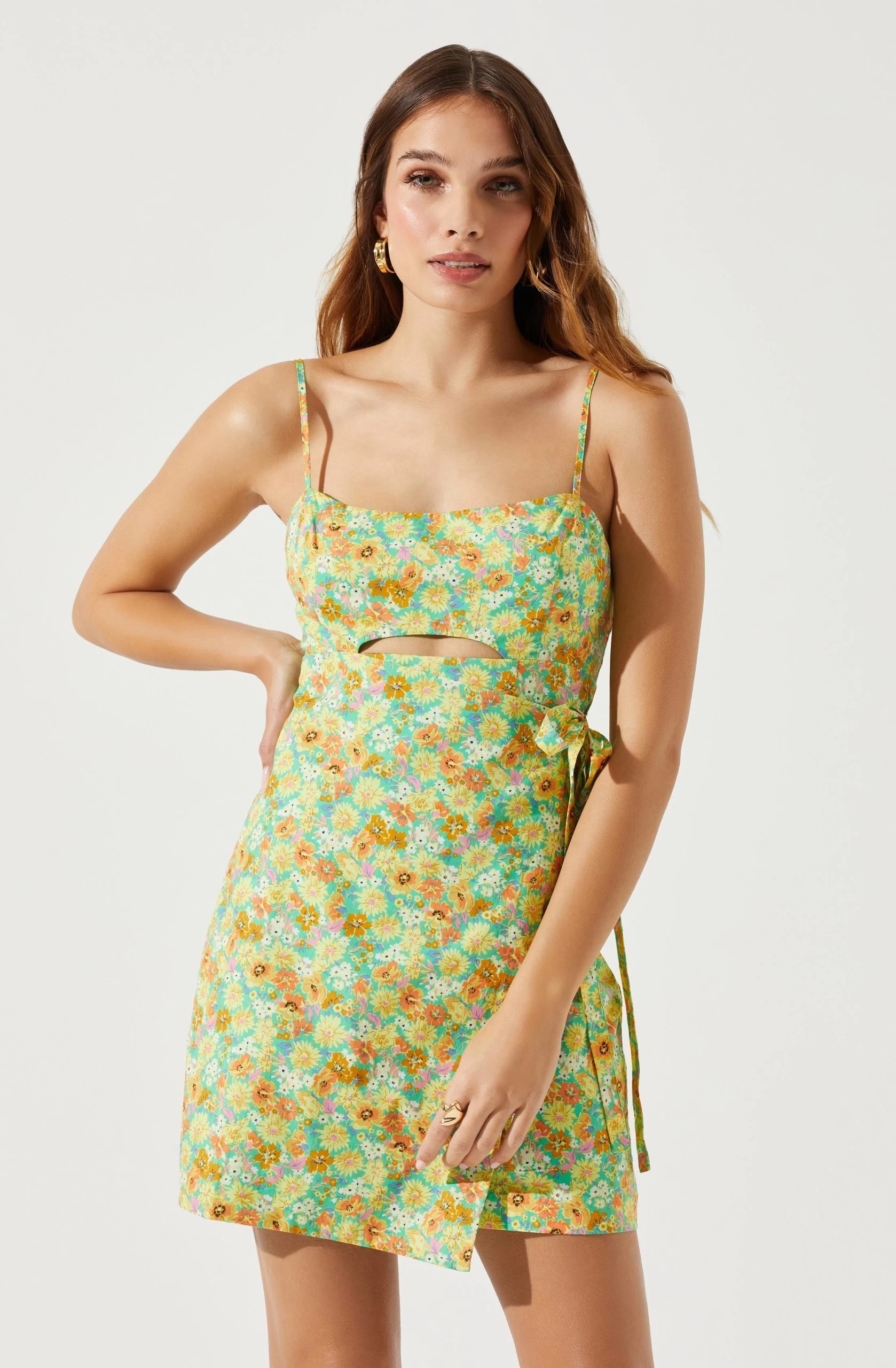 Keyhole Wrap Floral Mini Dress - Image 2