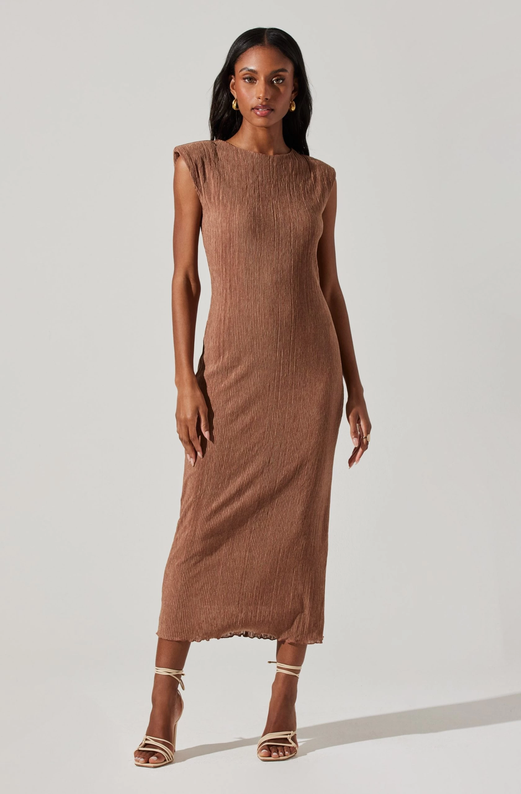 Plisse Straight Neck Midi Dress - Image 9