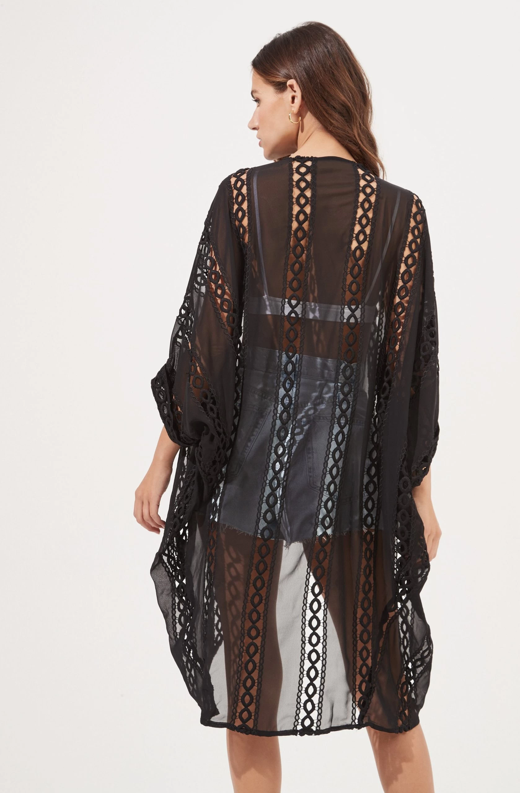 Blythe Cover Up - Image 3