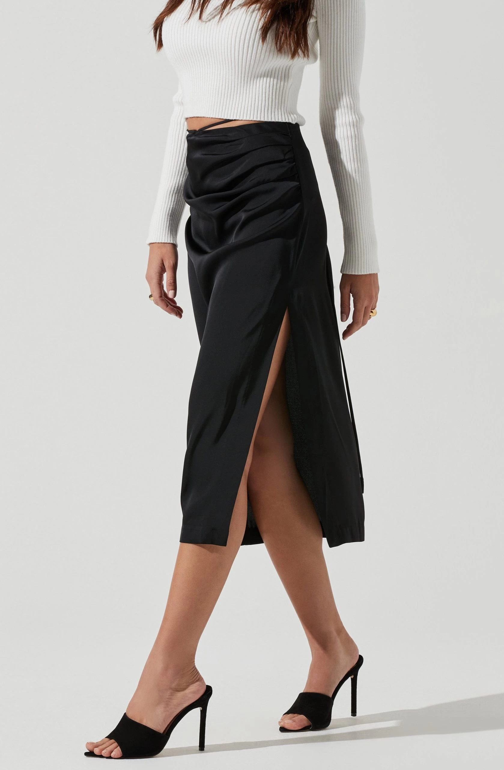 Hi Slit Ruched Skirt - Image 5