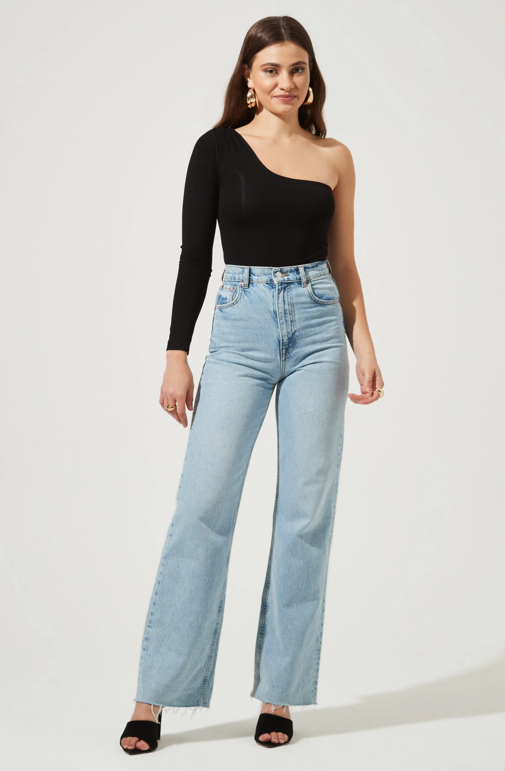 Twist Back One Sleeve Bodysuit - Image 2