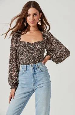 Sweetheart Neck Long Sleeve Top