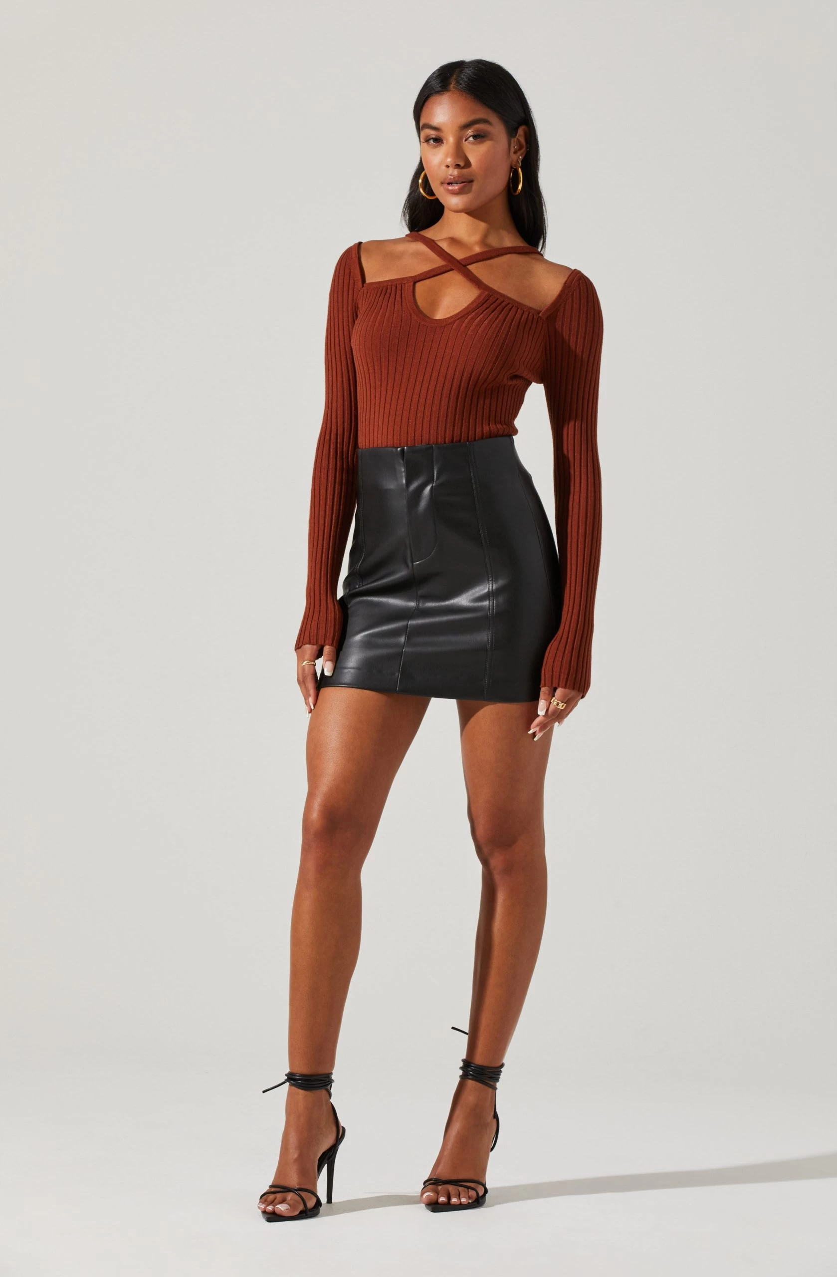 Criss Cross Long Sleeve Ribbed Sweater - Image 7