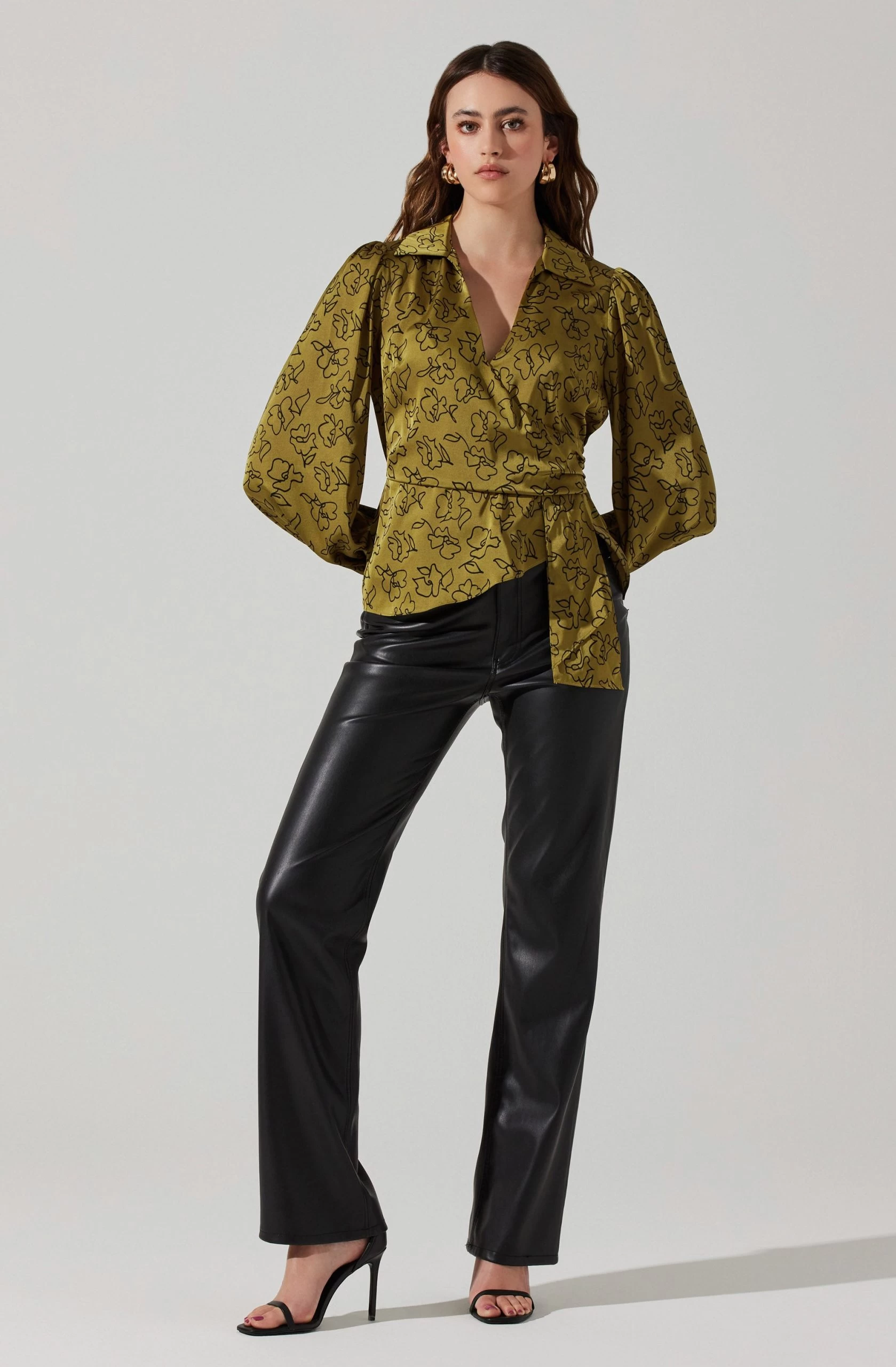 Asymmetrical Collared Floral Wrap Top - Image 2