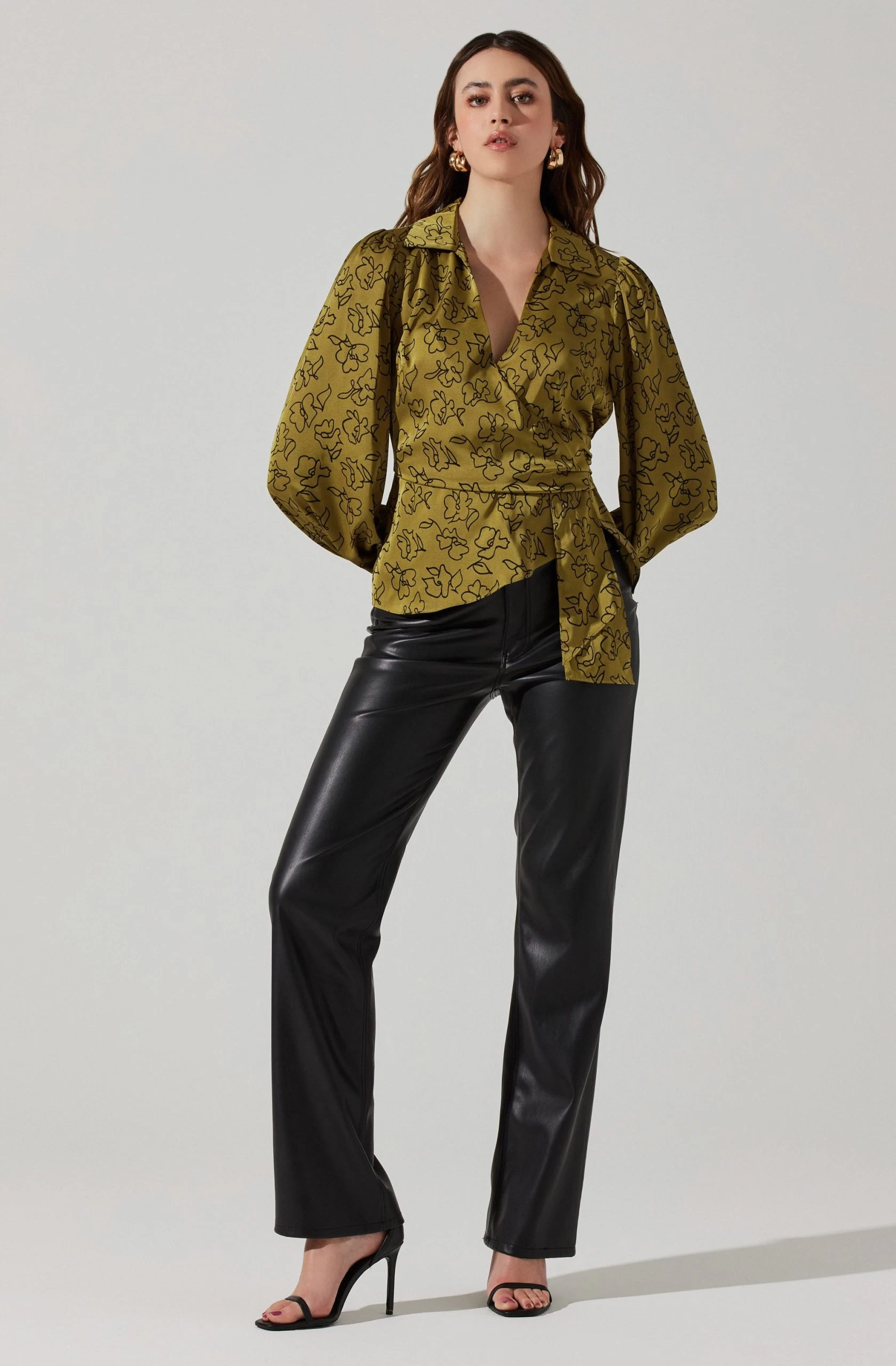 Asymmetrical Collared Floral Wrap Top - Image 4